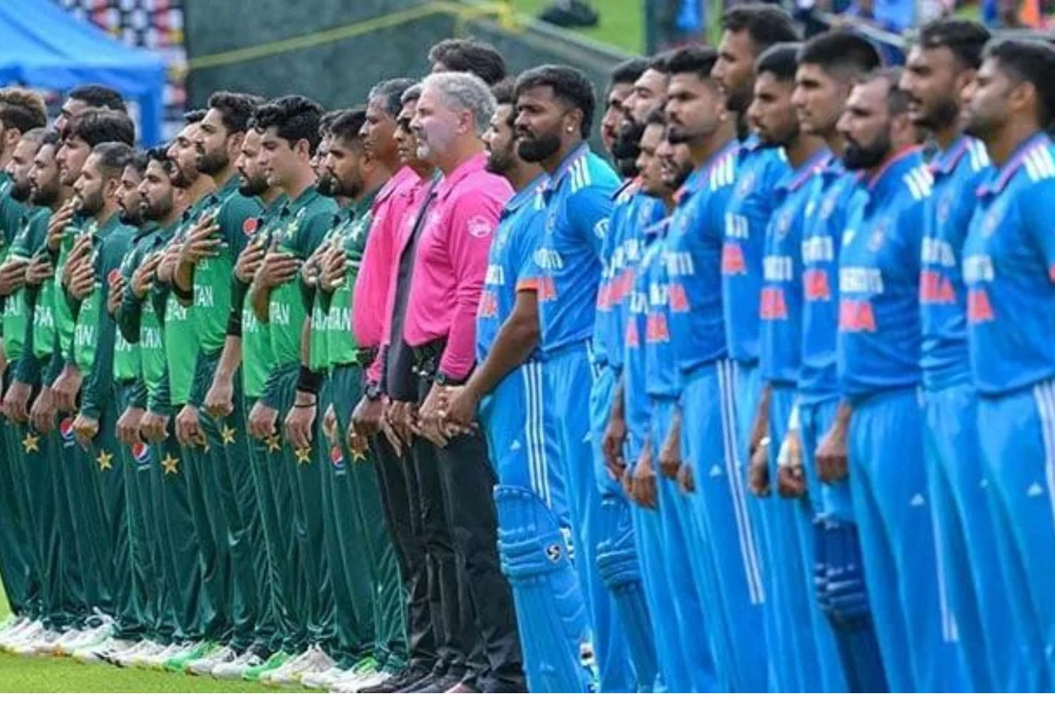 Pakistan and India team